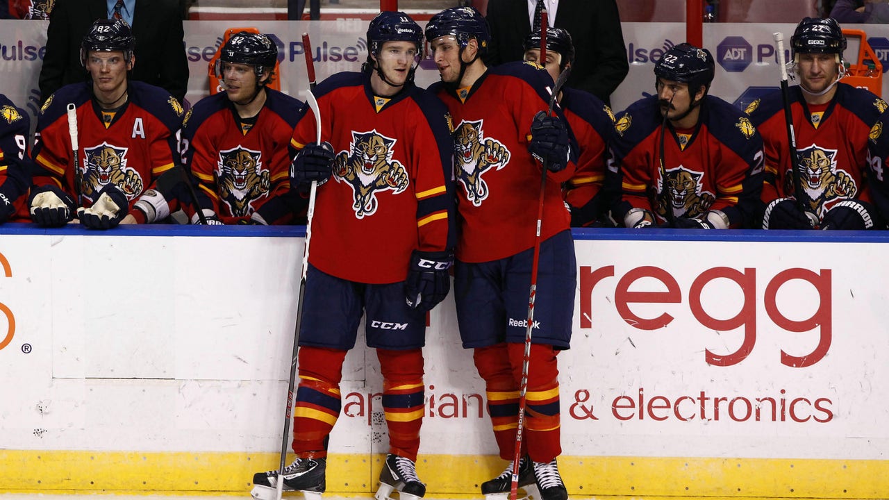 Cat Bites: Huberdeau, Shore lean on each other during slumps